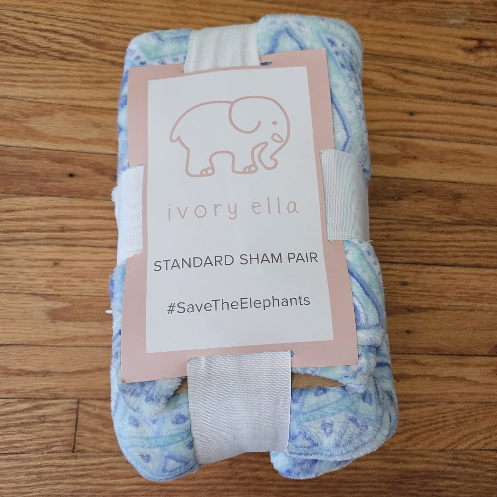 Ivory Ella Fleece Pillow Shams